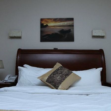 Fryburg Suites Aliayabiagba Eksteriør bilde